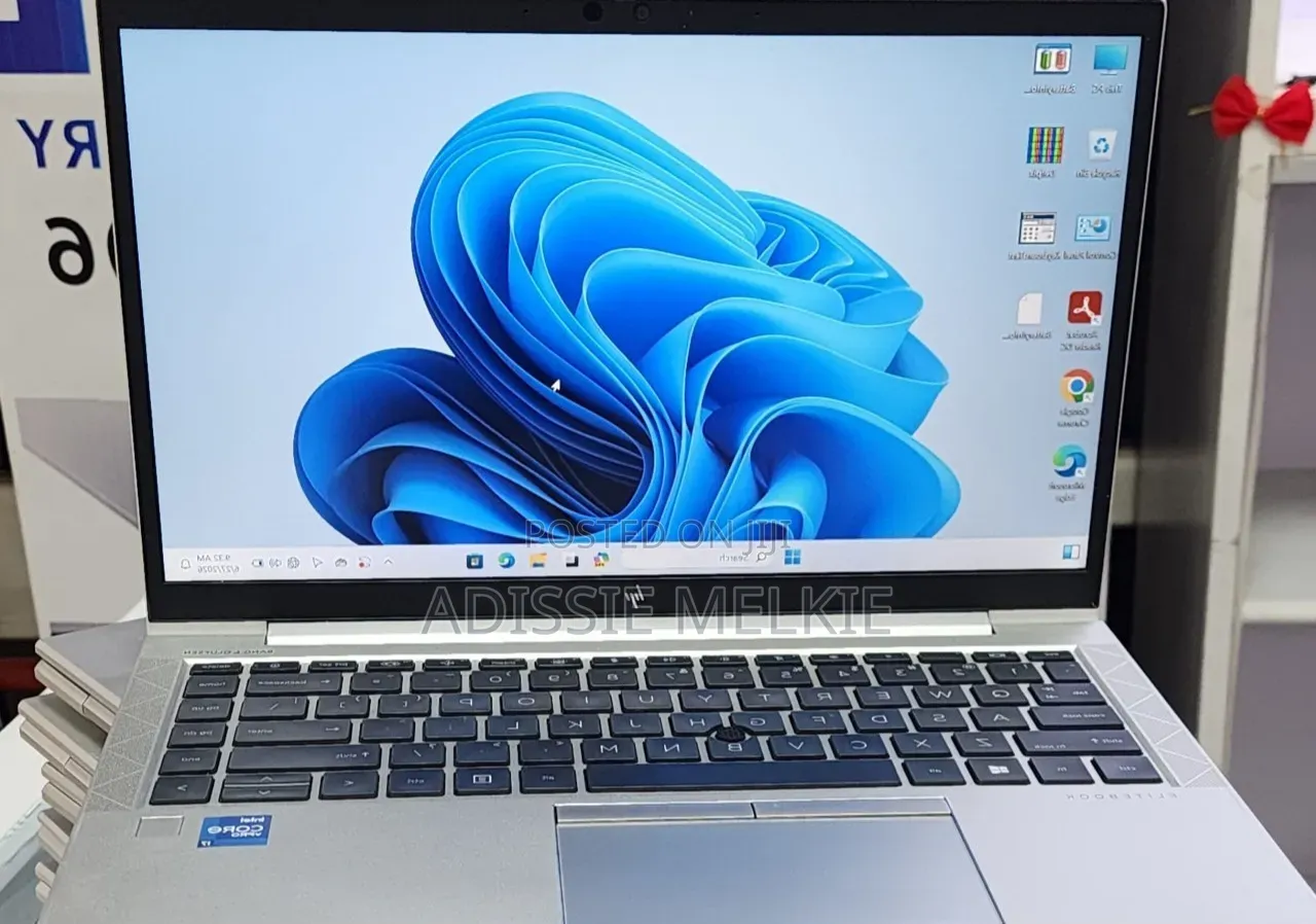 New Laptop HP EliteBook 840 G8 16GB Intel Core i7 SSD 512GB