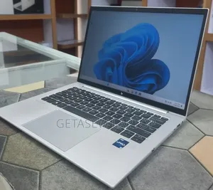 New Laptop HP EliteBook 840 G10 16GB Intel Core i5 SSD 512GB