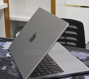 New Laptop Apple MacBook Pro 2023 M3 16GB Apple M3 SSD 512GB