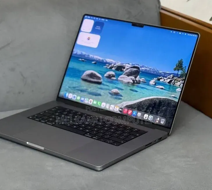 New Laptop Apple MacBook Pro 2021 M1 32GB Apple M1 SSD 512GB