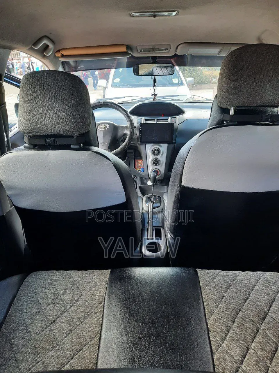 Toyota Yaris 2010 Blue