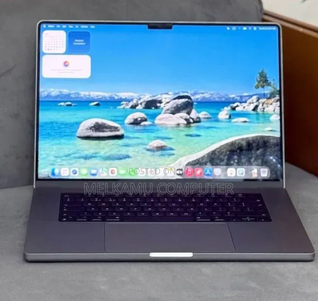 New Laptop Apple MacBook Pro 2021 M1 32GB Apple M1 SSD 512GB