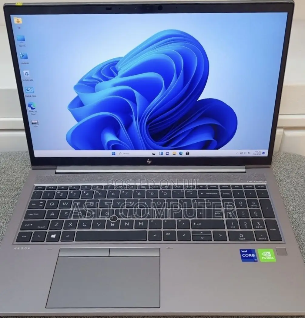 New Laptop HP ZBook 15 16GB Intel Core i7 SSD 512GB