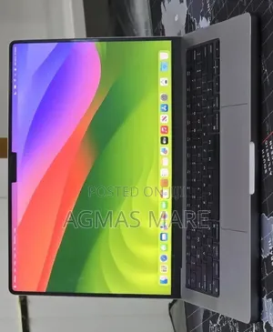 New Laptop Apple MacBook Pro 2023 M3 8GB Apple M3 Pro SSD 512GB