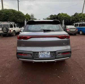 BYD Yuan Up 2025 Gray