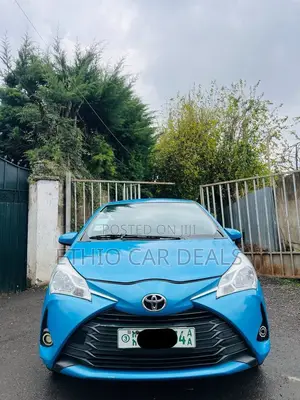Toyota Yaris 2018 Blue