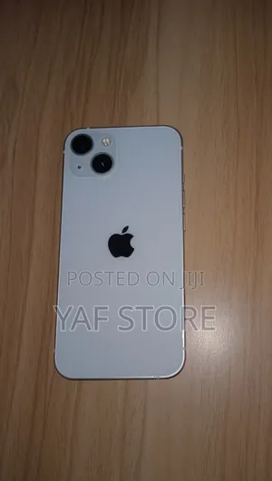 Apple iPhone 13 128 GB White
