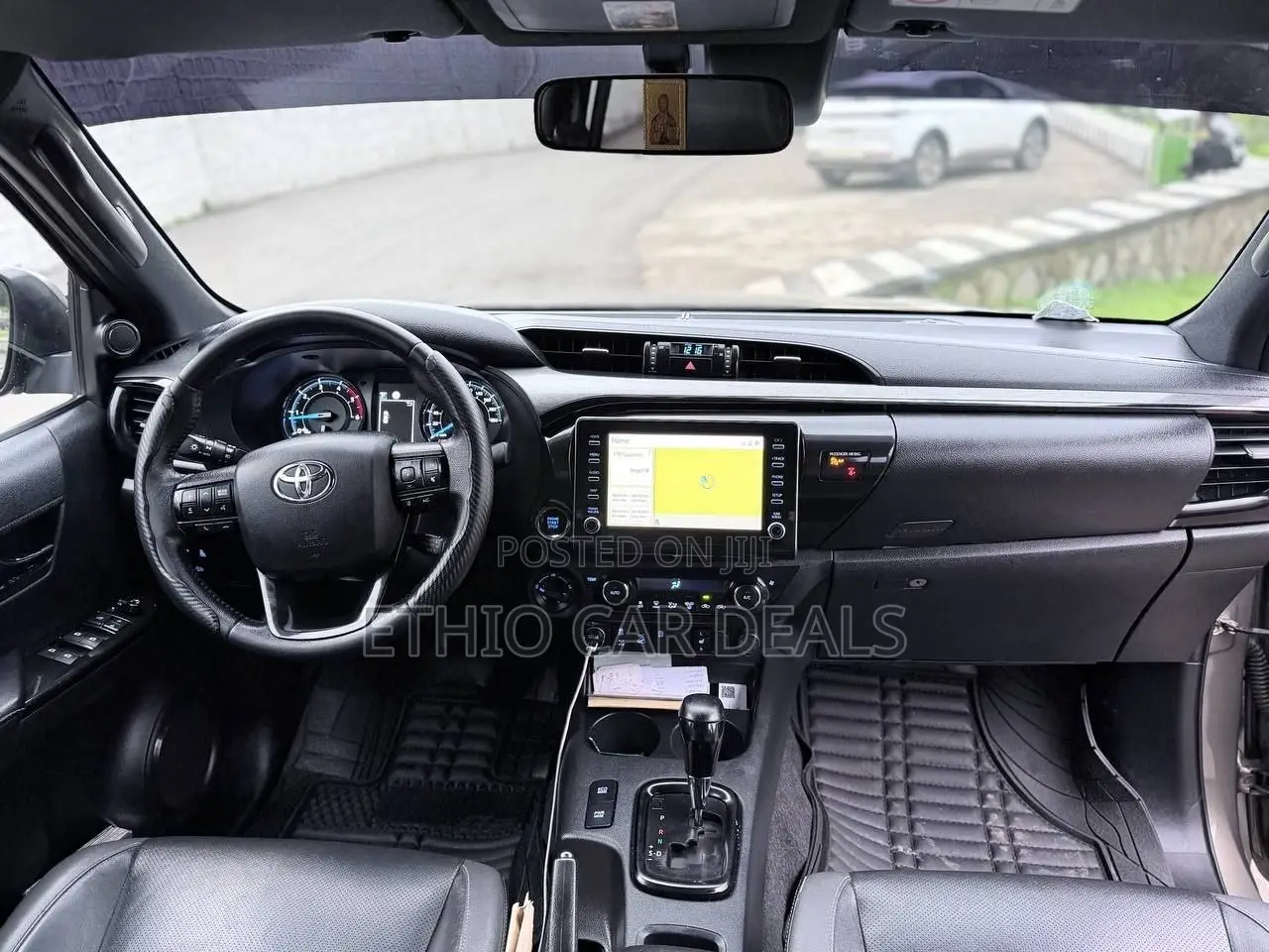 Toyota Hilux 2021 Beige