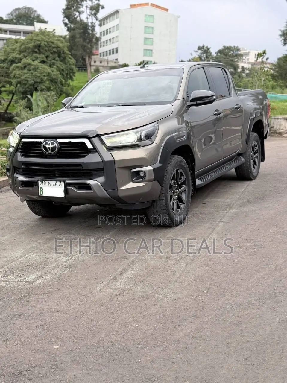Toyota Hilux 2021 Beige