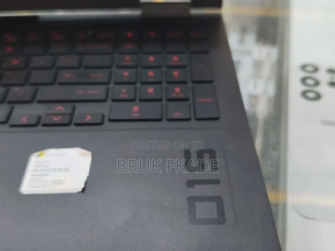 New Laptop HP Omen 15 16GB Intel Core i7 SSD 512GB