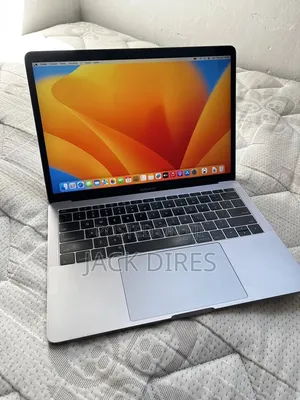 Laptop Apple MacBook Pro 2018 16GB Intel Core i7 SSD 1T