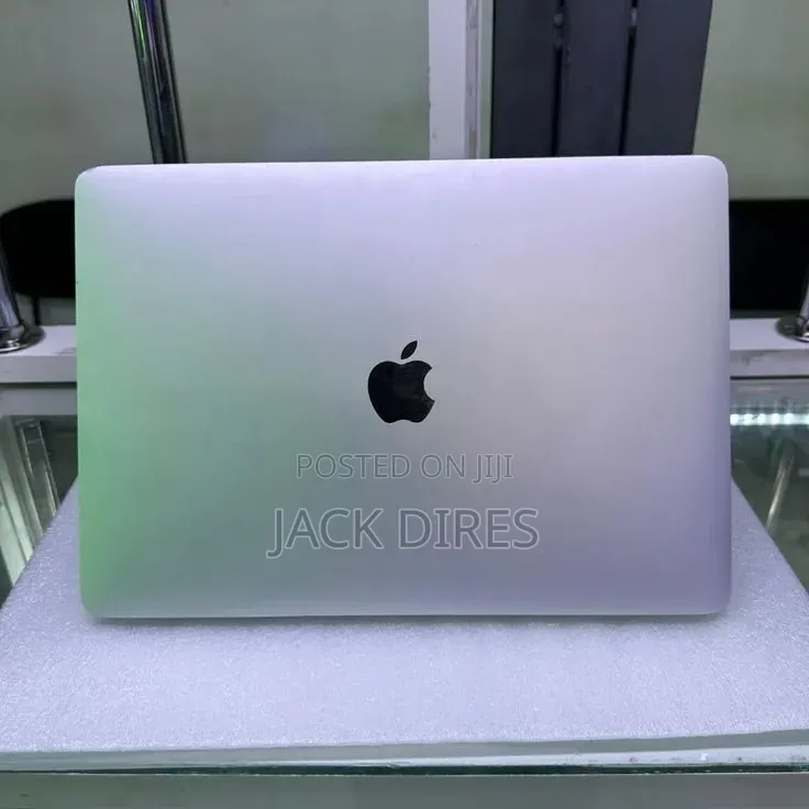 Laptop Apple MacBook Pro 2018 16GB Intel Core i7 SSD 1T