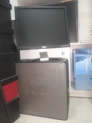 Desktop Computer Dell 3GB Intel HDD 160GB