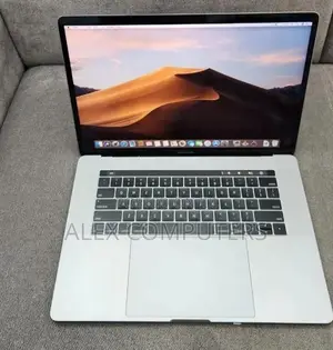 New Laptop Apple MacBook 32GB Intel Core i9 SSD 1T