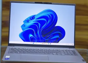 New Laptop Lenovo ThinkBook 13 16GB Intel Core i7 SSD 512GB