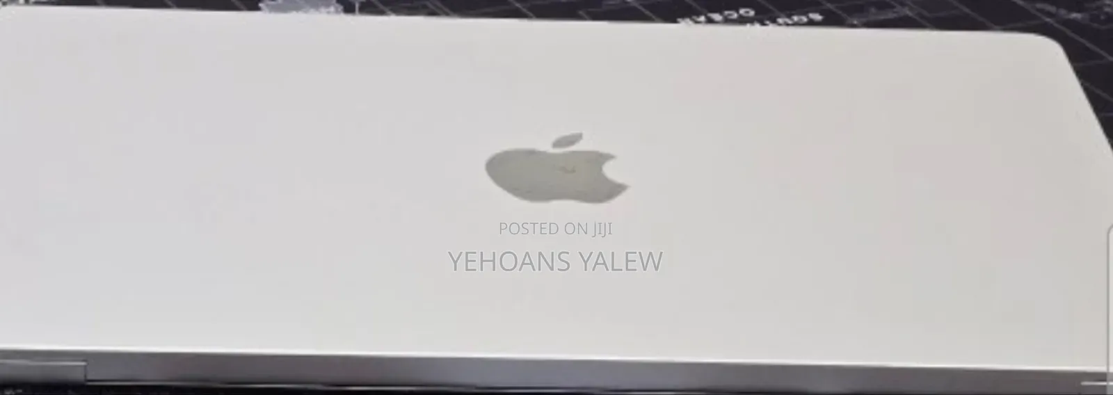 New Laptop Apple MacBook Air 2024 M3 16GB Apple M3 SSD 256GB