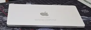 New Laptop Apple MacBook Air 2024 M3 16GB Apple M3 SSD 256GB