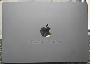New Laptop Apple MacBook Air 2022 M2 8GB Apple M2 SSD 512GB