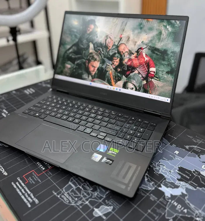 New Laptop HP Omen 16 16GB Intel Core i9 SSD 1T