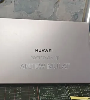 New Laptop Huawei Matebook D 15 8GB Intel Core i3 SSD 256GB