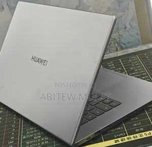 New Laptop Huawei Matebook D 15 8GB Intel Core i3 SSD 256GB