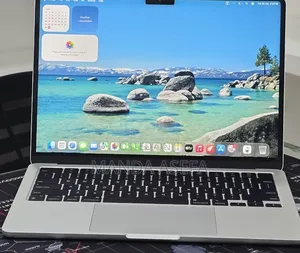 New Laptop Apple MacBook Air 2024 M3 16GB Apple M3 SSD 256GB