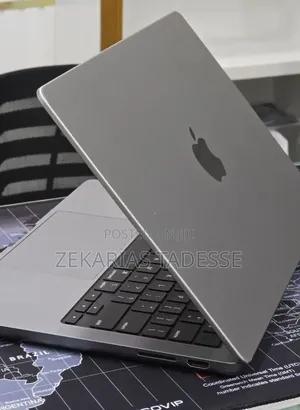 New Laptop Apple MacBook Air 2020 M1 8GB Apple M1 SSD 256GB