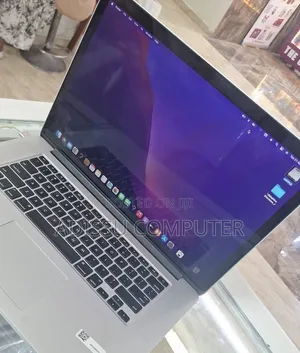 New Laptop Apple MacBook Pro 2015 16GB Intel Core i7 SSD 256GB