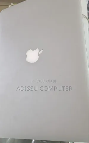New Laptop Apple MacBook Pro 2015 16GB Intel Core i7 SSD 256GB