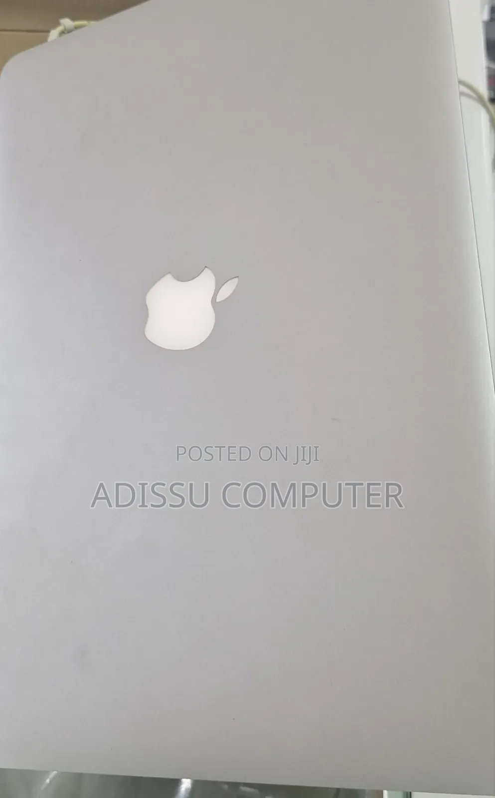 New Laptop Apple MacBook Pro 2015 16GB Intel Core i7 SSD 256GB