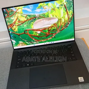 New Laptop Dell XPS 15 16GB Intel Core i7 SSD 512GB