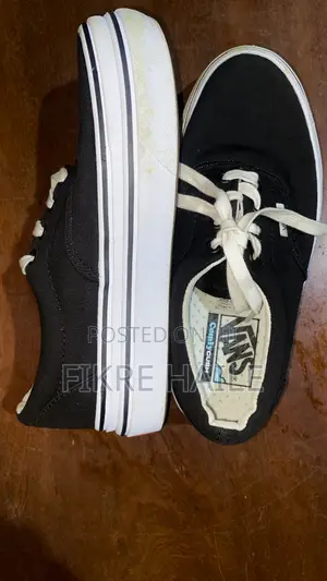 Vans of Walls