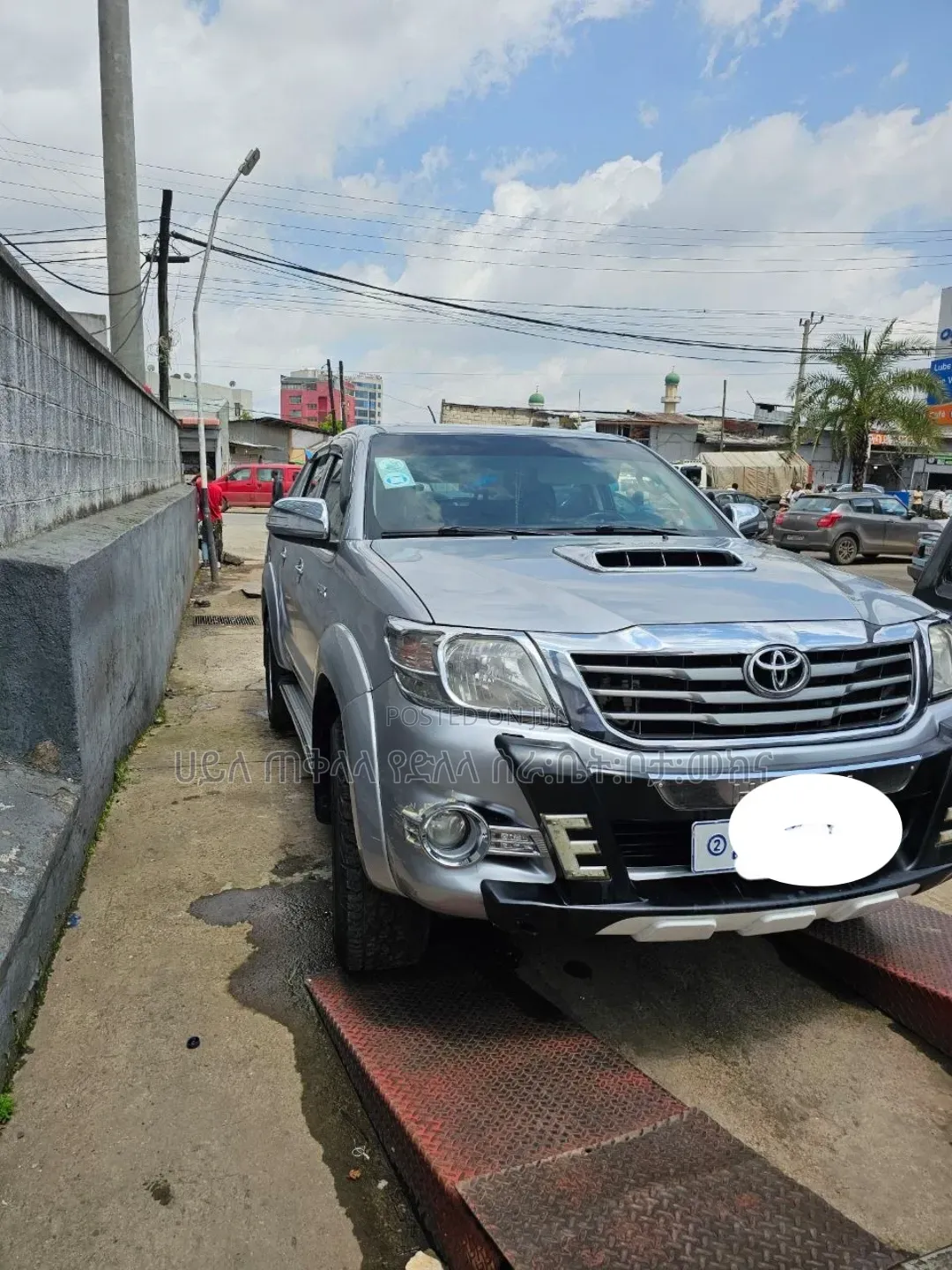 Toyota Hilux 2015 Purple