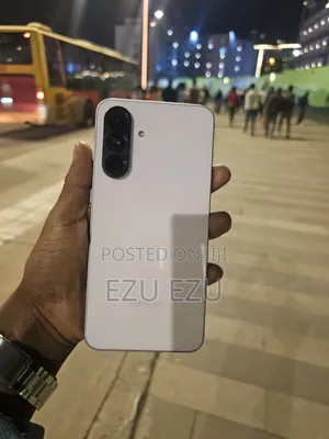 New Samsung Galaxy A56 256 GB