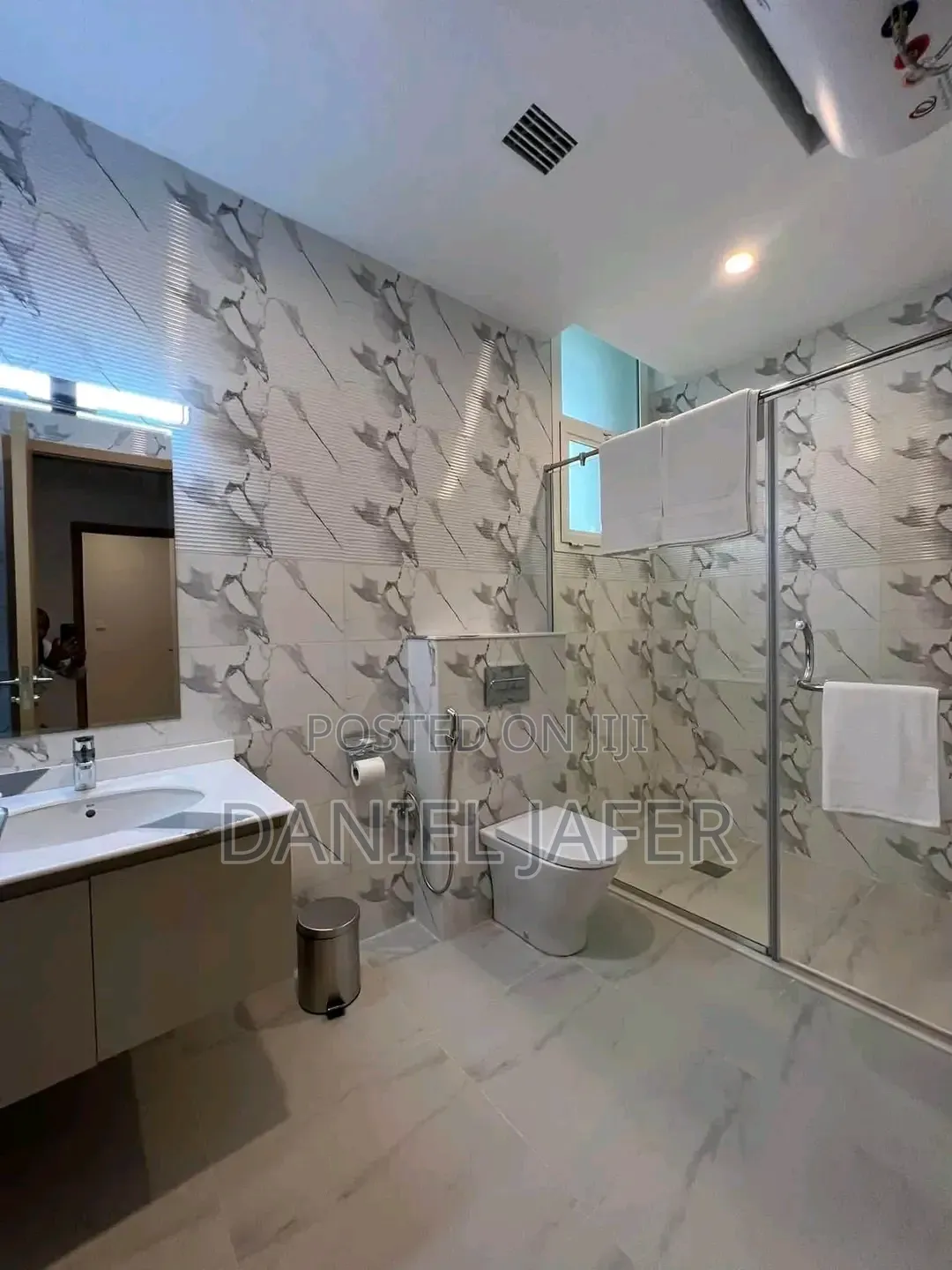 3bdrm Apartment in Bereka Realstet, Bole for sale