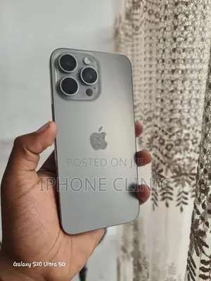 Apple iPhone 15 Pro Max 256 GB Gray