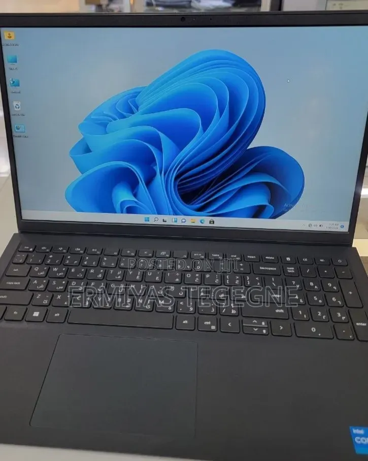 New Laptop Dell Inspiron 15 16GB Intel Core i5 SSD 512GB