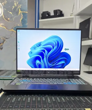 New Laptop Acer Predator Helios 300 16GB Intel Core i9 SSD 1T
