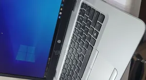 New Laptop HP EliteBook 840 G3 8GB Intel Core i5 SSD 1.5T