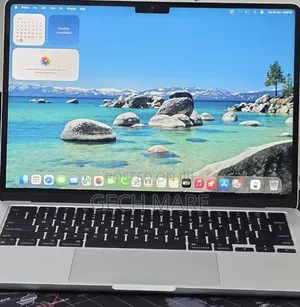 New Laptop Apple MacBook Air 2024 M3 16GB Intel SSD 256GB