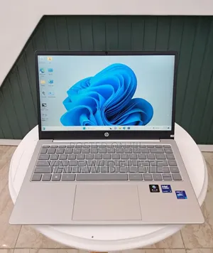 New Laptop HP Pavilion 15 16GB Intel Core Ultra 7 SSD 1T