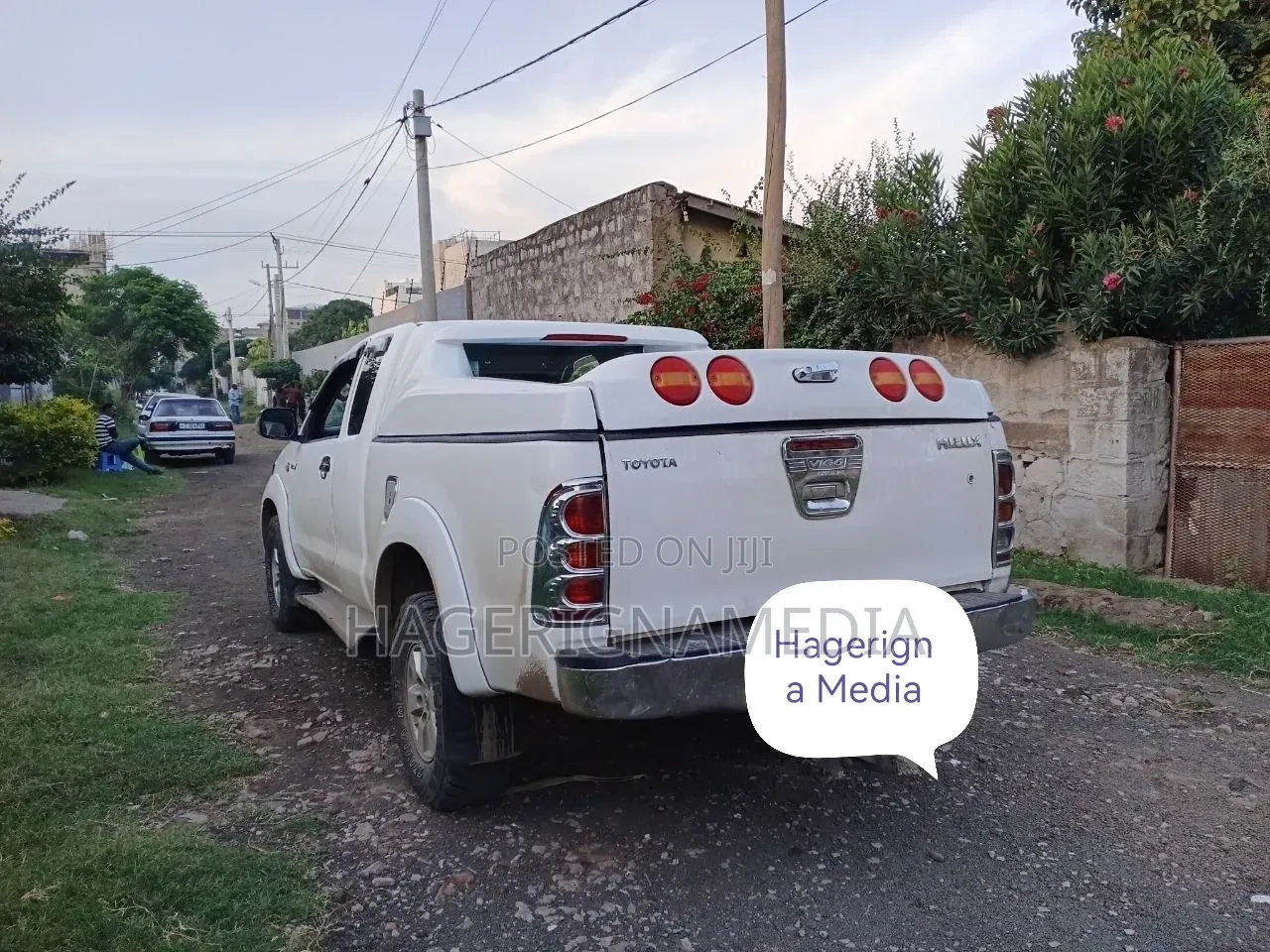 Toyota Hilux 2009 White