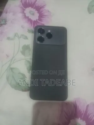New Tecno Spark 40 128 GB Black
