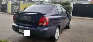 Toyota Platz 2002 Blue