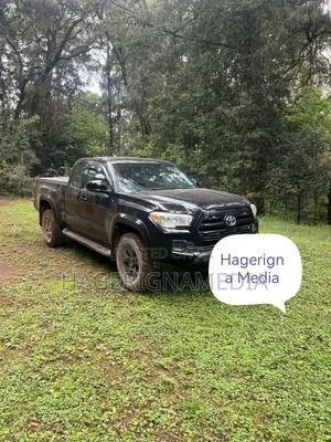 Toyota Tacoma 2017 Black