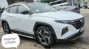 Hyundai Tucson 2022 White