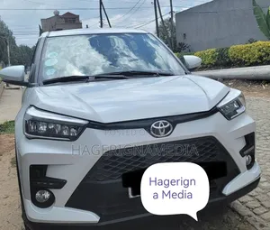 Toyota Raize 2022 White