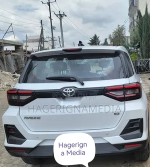 Toyota Raize 2022 White