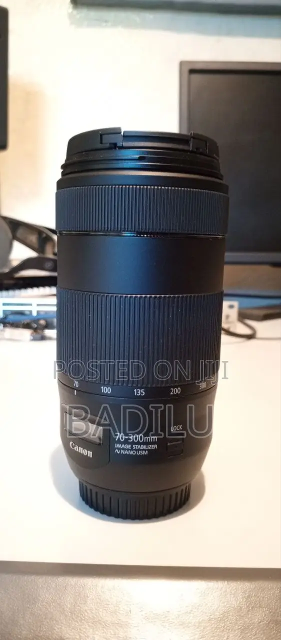 Canon Lens