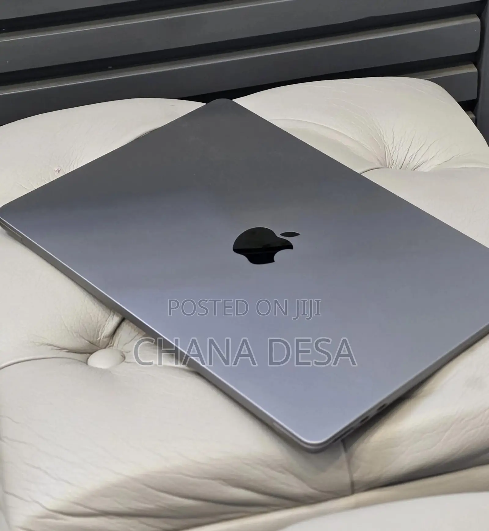 New Laptop Apple MacBook Air 2022 M2 8GB Apple M2 SSD 256GB